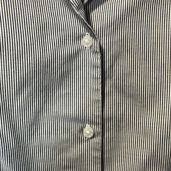 Women's Ellen Tracy Button-Down Blouse Office Shirt 3/4 Sleeve Striped Business - Picture 4 of 7